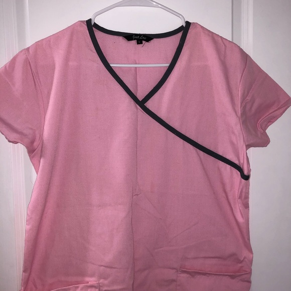 Mock wrap pink scrubs - Picture 1 of 3